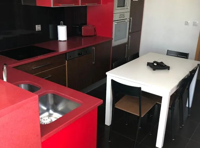 Jusqu'a 6 Personnes Sur La Presqu'ile De Surf Portugal Appartement Peniche