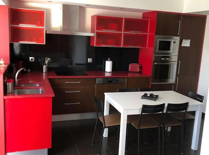 Appartement Jusqu'a 6 Personnes Sur La Presqu'ile De Surf Portugal *